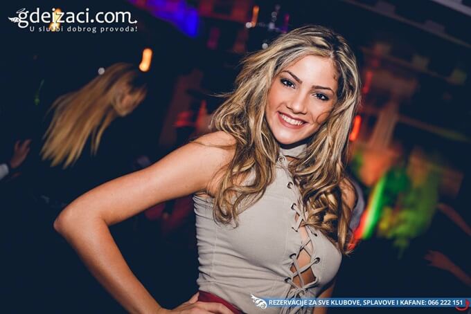 devojka vikenda 1%20(2)