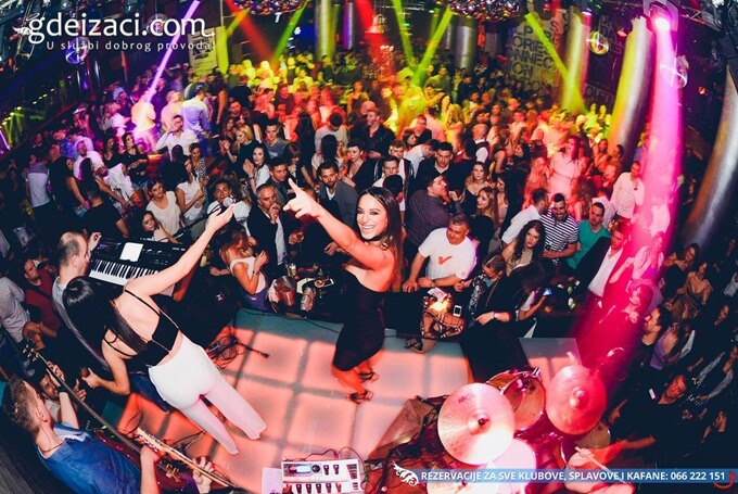 klub kasina atmosfera