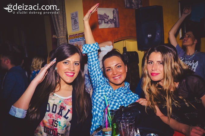 atmosfera pukni zoro 12