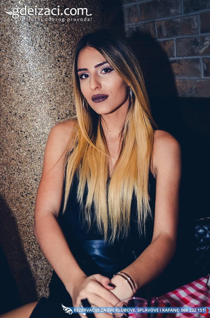 anastasija boja kose