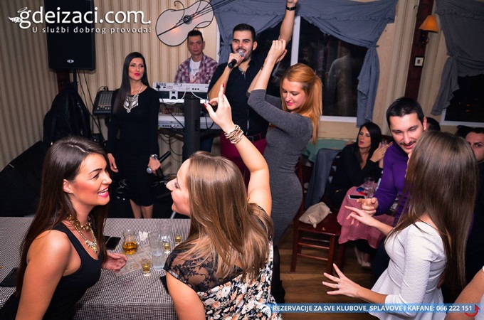 atmosfera kafana jedno mesto