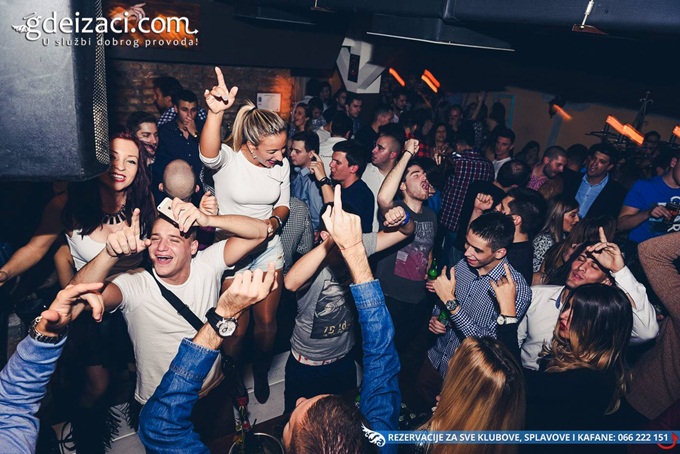 atmosfera kafana ona moja