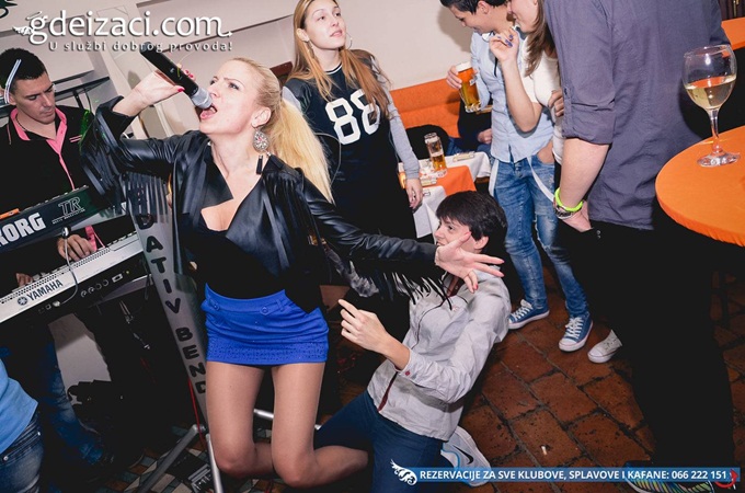 atmosfera kafana plavi andjeo 23