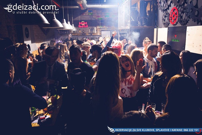 bar industrija atmosfera