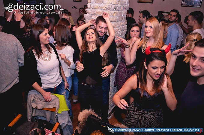 kafana carsija atmosfera