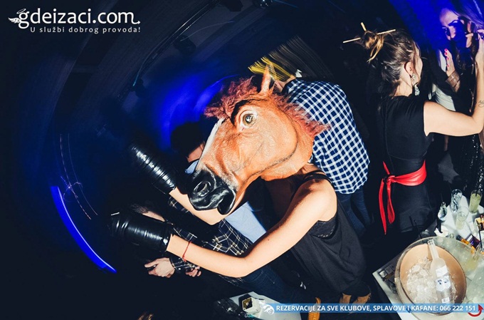 klub dragstor maska konja