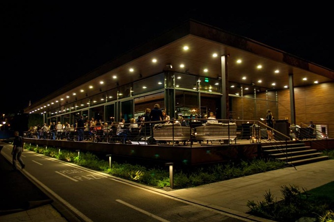 restoran savanova 27