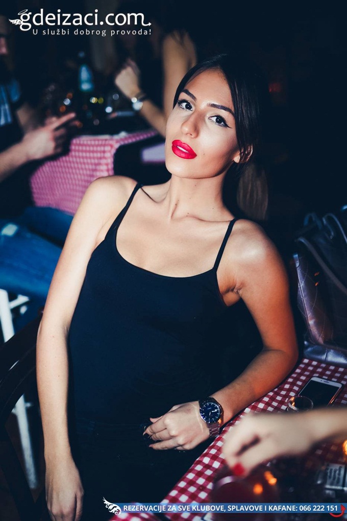 anastasija raznatovic 1