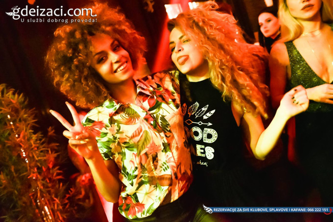 club martinez bar girls 2