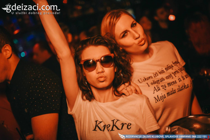 club martinez bar girls 27