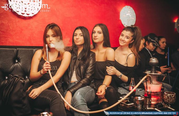 club royal lounge girls 2