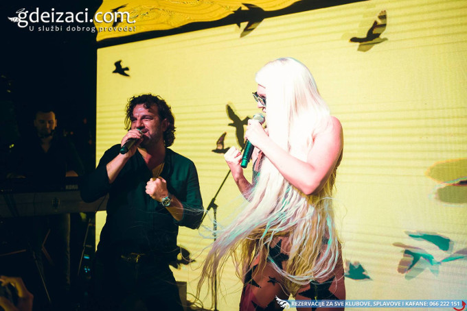 splav port jelena karleusa aca lukas