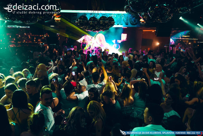 splav port jelena karleusa atmosfera