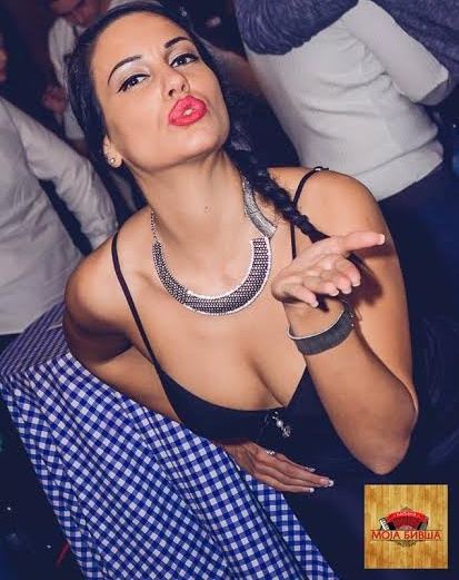 atmosfera kafana moja bivsa XZ crop