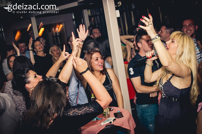 atmosfera kafana perper 37