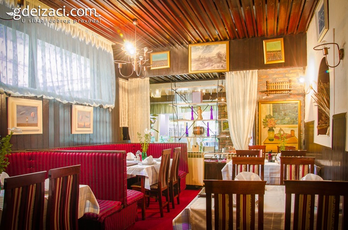 atmosfera kafana restoran sumice 14