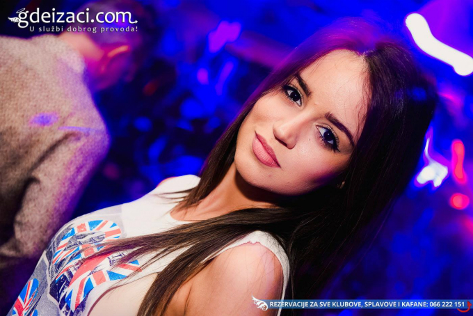 94 ponedeljak devojka