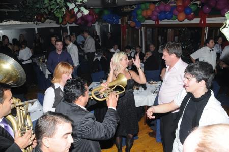 brod restoran leonardo nova godina 10