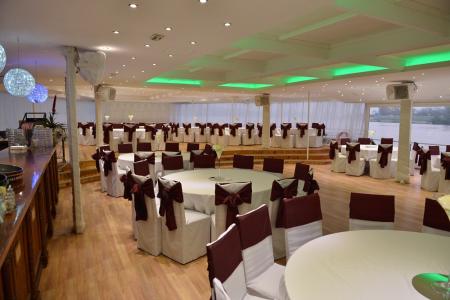 brod restoran leonardo nova godina 8