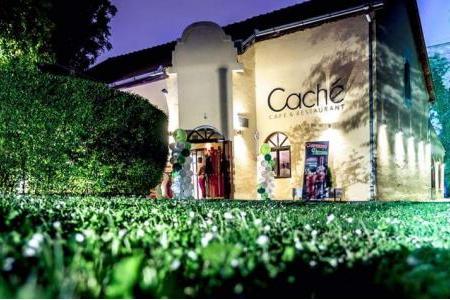 restoran cache nova godina 1