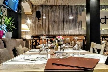 restoran cache nova godina 3