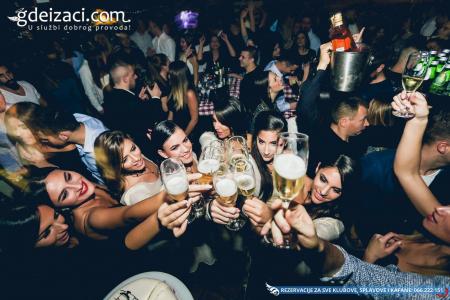 kafana stara pesma docek nove godine 3