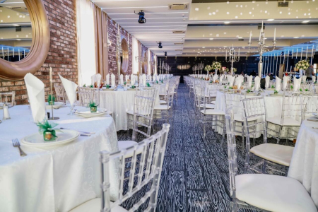 rich garden event hall enterijer 1