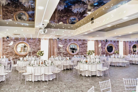 rich garden event hall enterijer 5