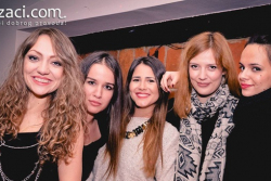 kafana plavi andjeo naslovna