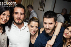 kafana jedno mesto naslovna 30