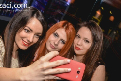 klub amsterdam naslovna 18