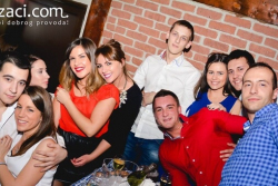 2 gradska kafana drustvo