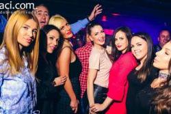 tash machine devojke