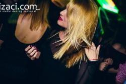 industrija bar cover