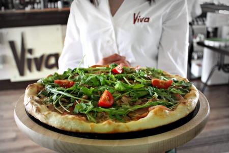 splav restoran viva hrana 52