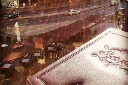 restoran atera business suites 6