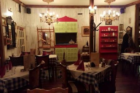 restoran mala kolubara na reci 4