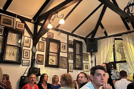kafana limun zut enterijer 5