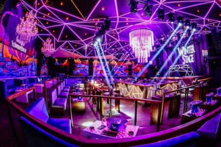 klub freestyler winter stage enterijer 3