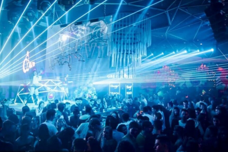 klub freestyler winter stage enterijer 6