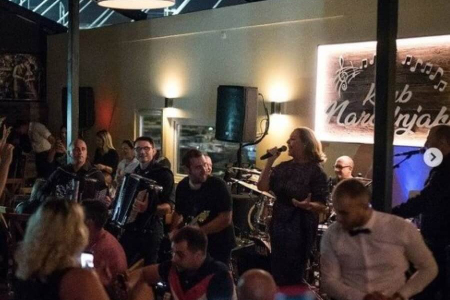 klub narodnjaka enterijer 5