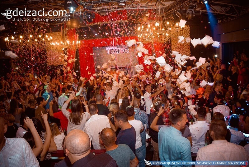 na vodi kafana nova godina