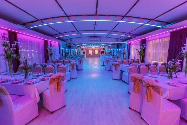 brod restoran flamingo nova godina